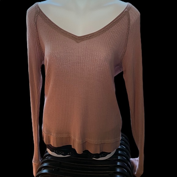 Maurices Tops - MAURICES V-NECK HENLEY Tan SZ M NWOT